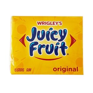 Erleben Sie den erfrischenden Geschmack von Wrigleys Juicy Fruit Kaugummi. Dieser beliebte Kaugummi bietet einen köstlichen Fruchtgeschmack